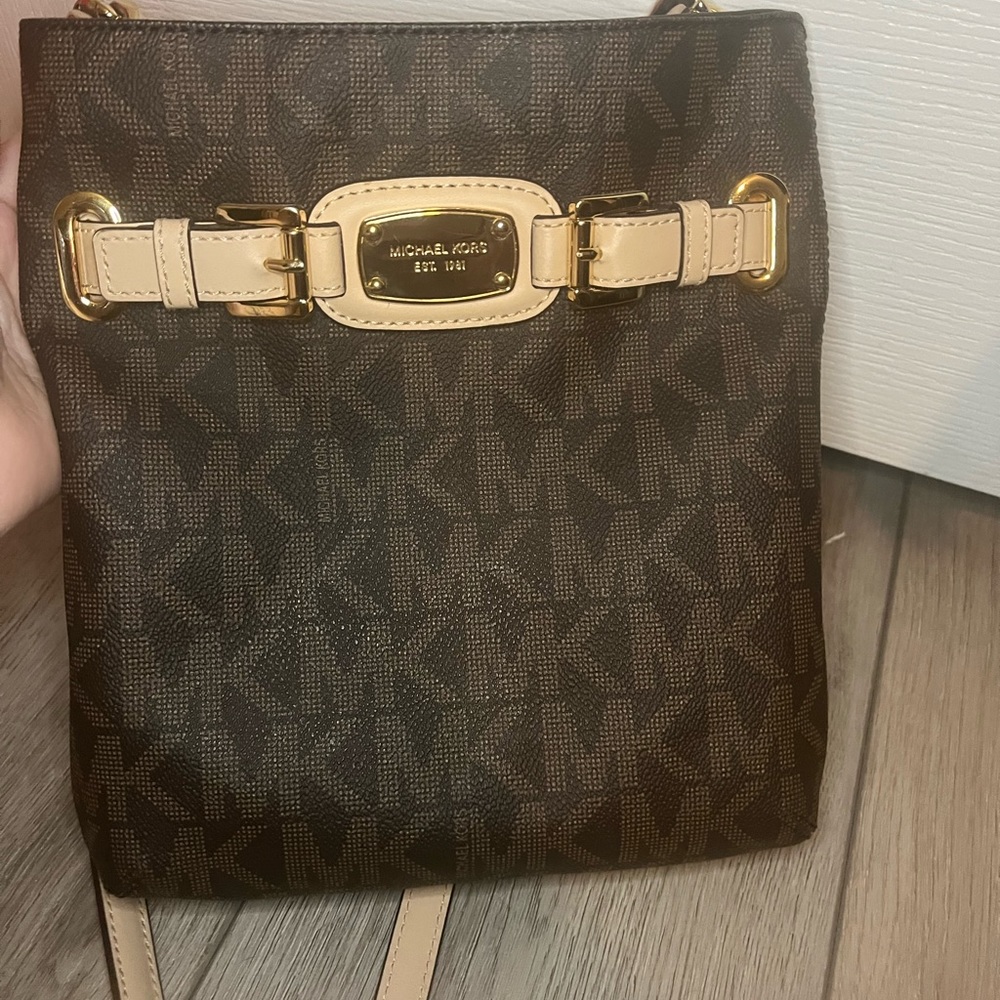 Brown Michael Kors Crossbody Bag